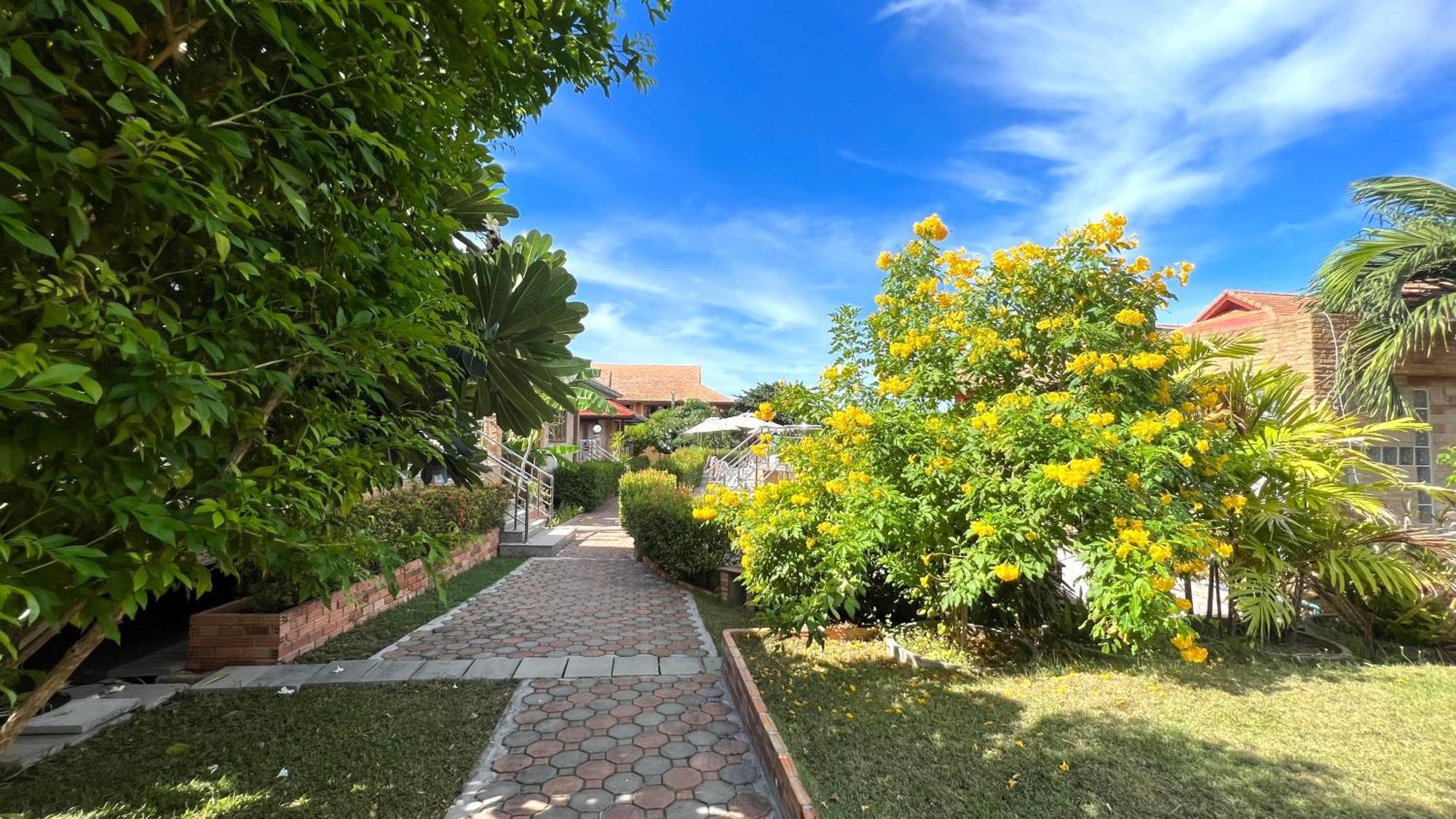 Ps Thana Resort Choeng Mon Exteriör bild