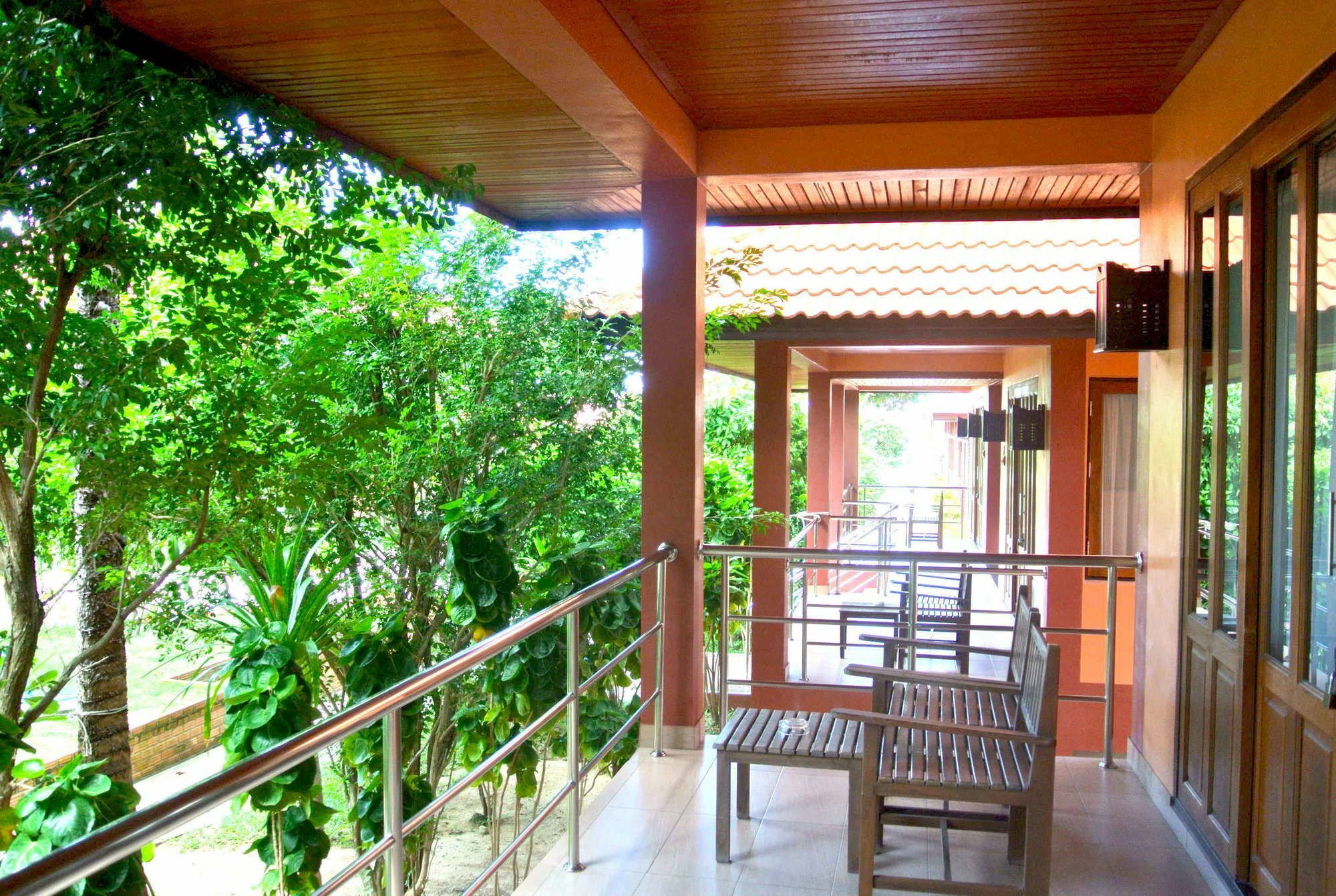 Ps Thana Resort Choeng Mon Exteriör bild